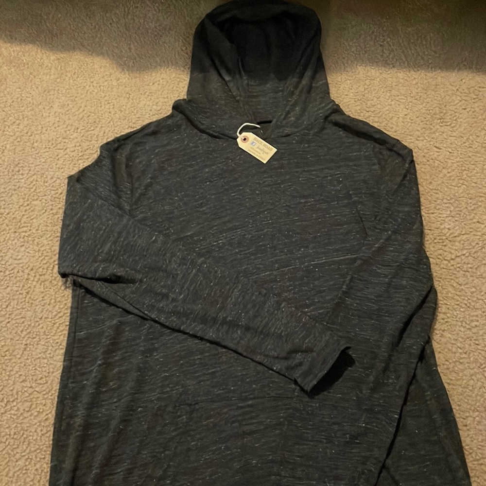 Men’s long sleeve hoodie 2XL new with tags